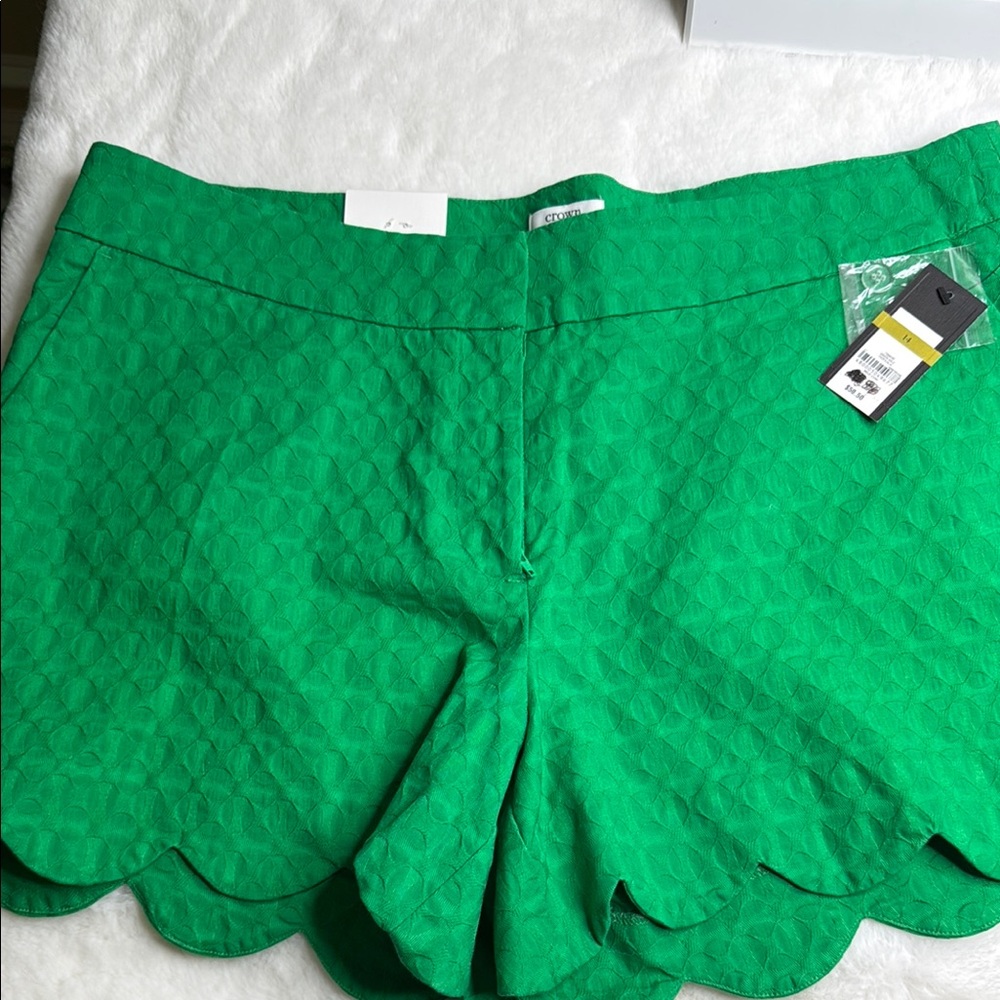 Crown & Ivy High Waist Green Shorts